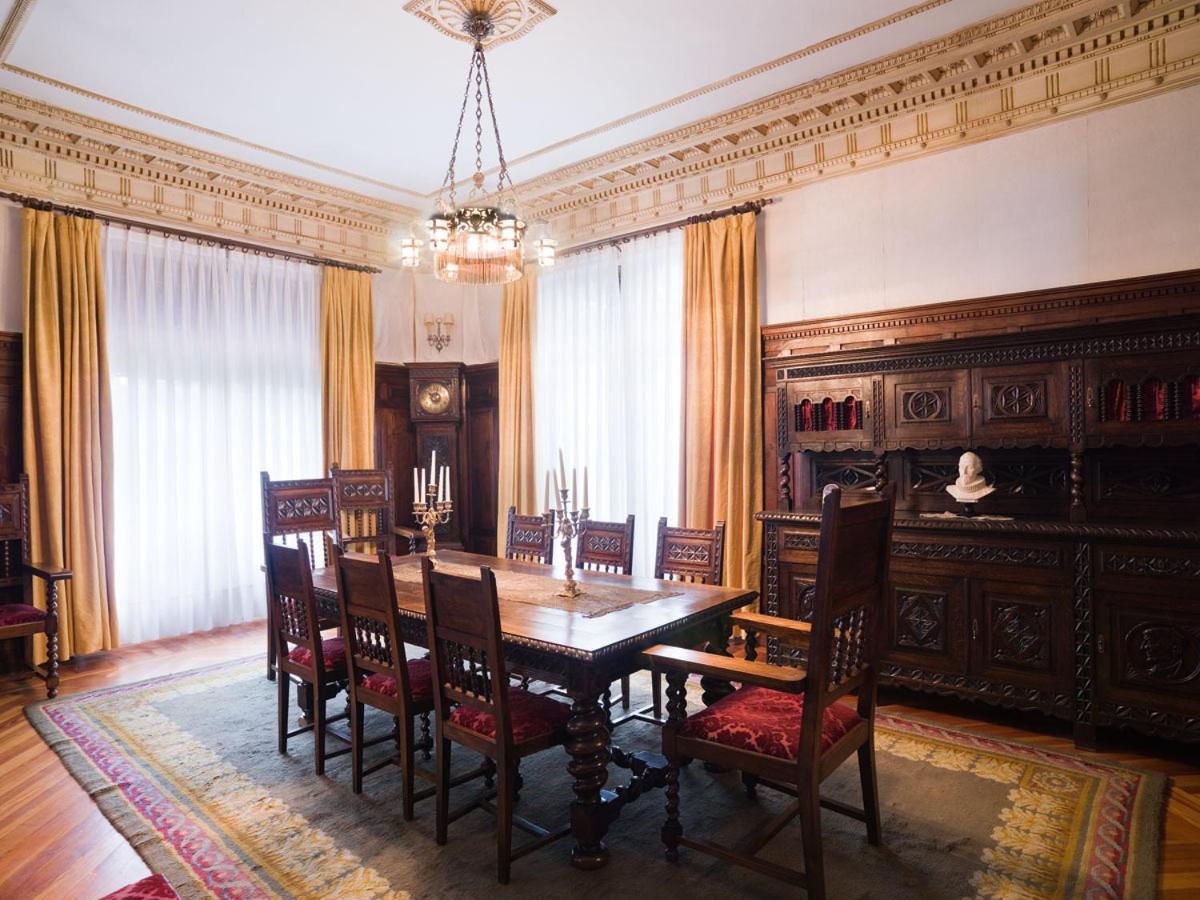 Palacio Arias Навия Экстерьер фото