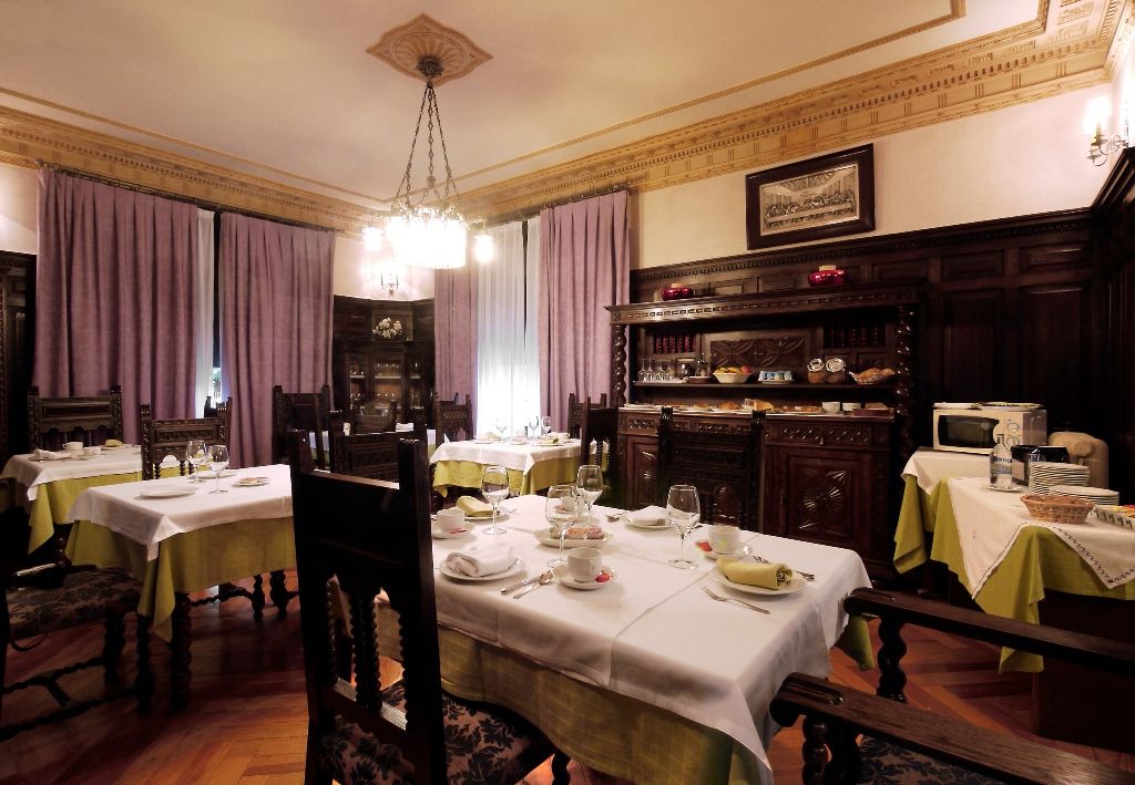 Palacio Arias Навия Ресторан фото